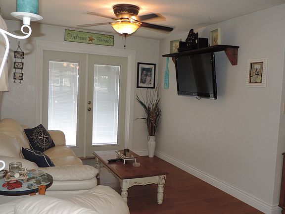 4th image of 1229 10th St