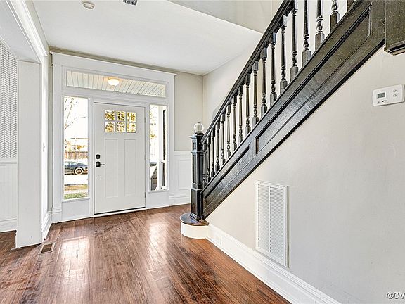 4th image of 3010 Garland Ave