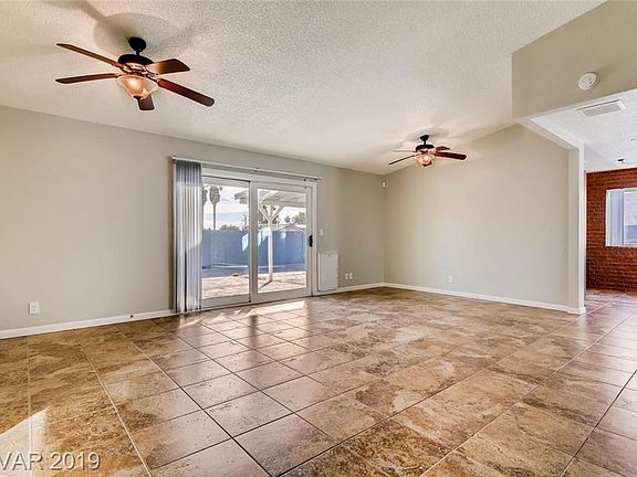 2nd image of 4117 Rubidoux Dr