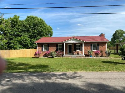 127 Eastview Rd, Cecilia, KY, 42724