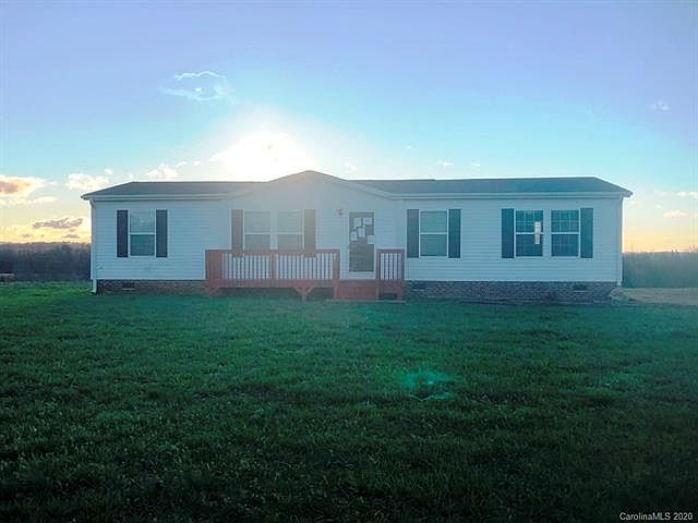 1st image of 41834 Paula Ln