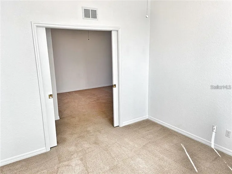 915 Fairwaycove Ln #208 — Photo 13