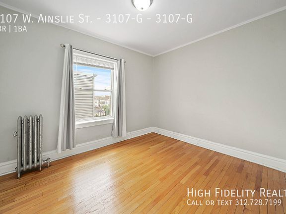 4th image of 3107 W Ainslie St #G