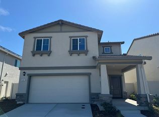 8885 Dracut Dr, Elk Grove, CA 95758