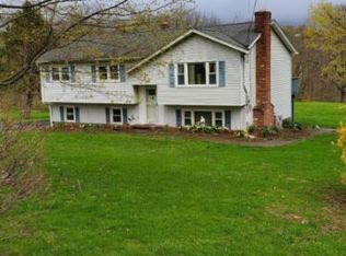 39 Coykendall Rd, Wantage, NJ 07461