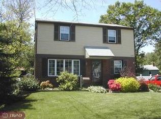 2729 Union Ave, Pennsauken, NJ 08109