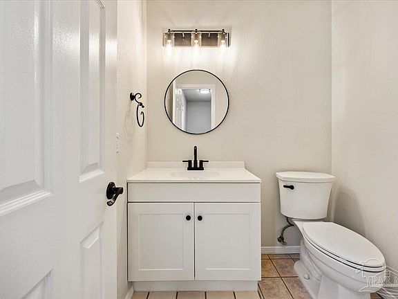 4th image of 9020 Governors Place Ct