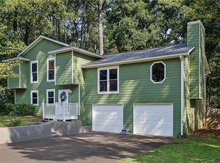 5308 Ferry Creek Ln, Acworth, GA 30102