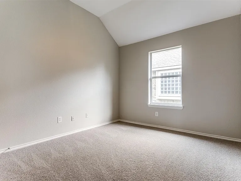 141 Arbordale Way — Photo 20