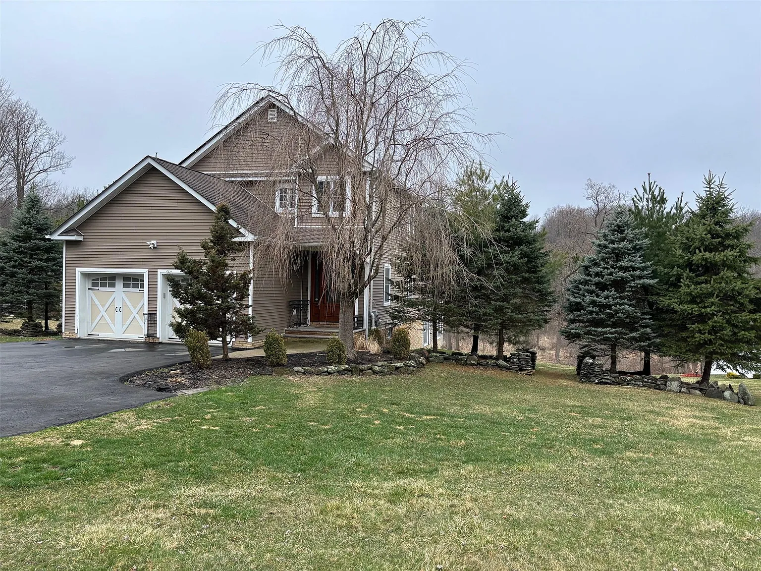 11 Mountain Park Road photo 1