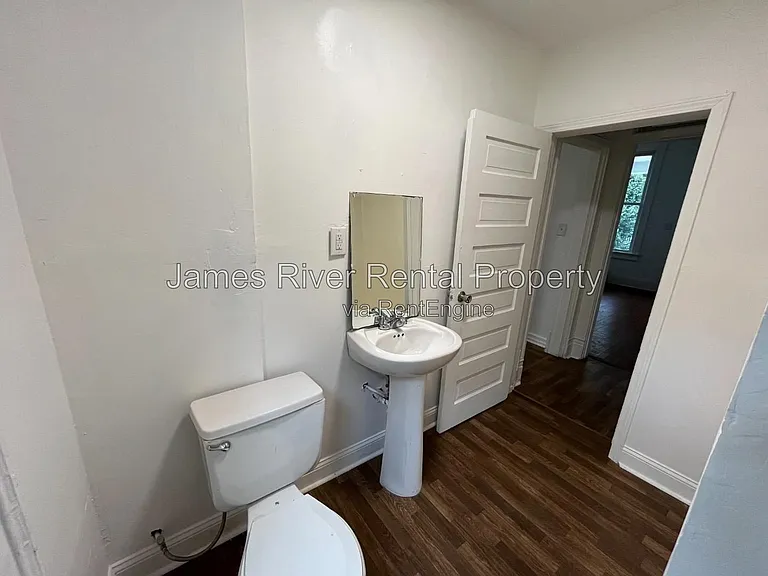 1601 Union St — Photo 5