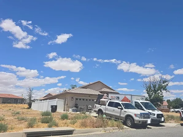 26822 Corona Dr, Helendale, CA 92342