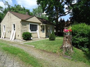 1832 W North St, Kalamazoo, MI