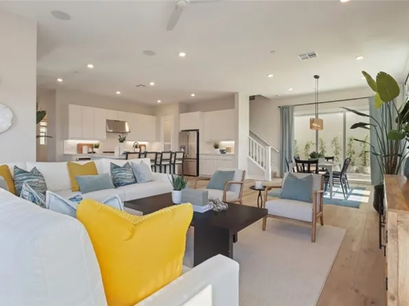 116 Tiffin, Irvine, CA 92618