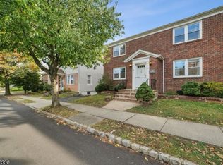 76 Rector St #2, Millburn, NJ 07041
