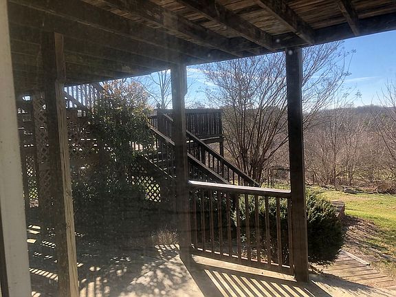 3rd image of 2017 Carroll Dr