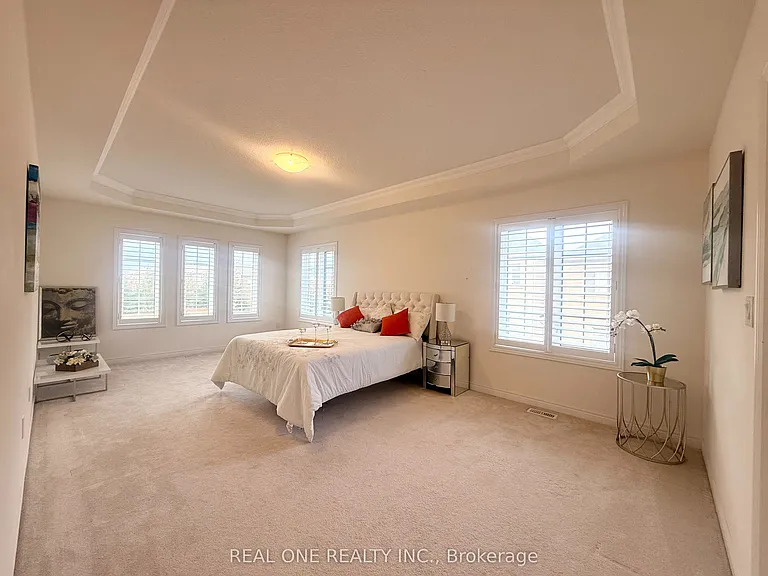 39 Mowder Dr — Photo 14