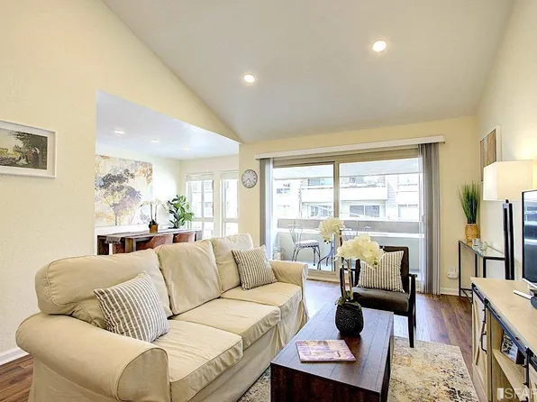 55 Fairmount Ave APT 313, Oakland, CA 94611