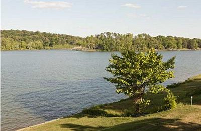 2nd image of 7109 Lakeshore Dr