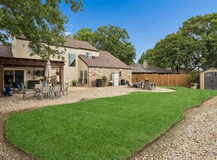 2709 Hedgeway Dr, Arlington, TX 76016