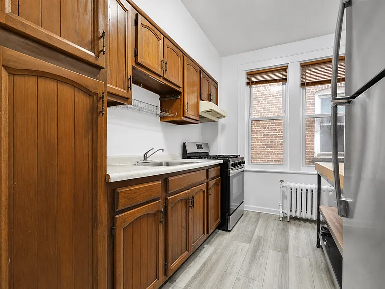 2709 Newtown Ave #1 — Photo 9