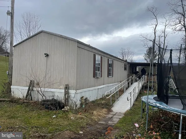 30 Stanleys Rd, Mc Veytown, PA 17051