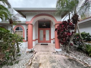 1872 SW Airoso Blvd, Port Saint Lucie, FL 34984