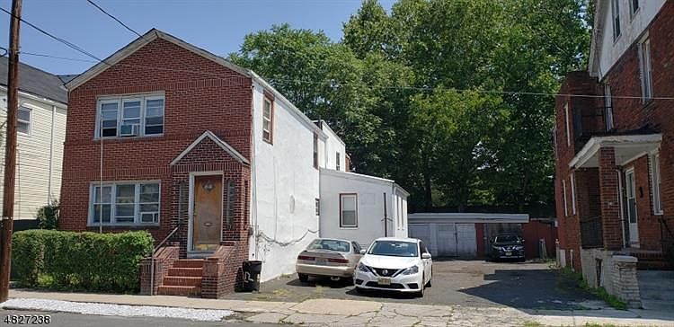 2nd image of 12-14 Brookdale Ave