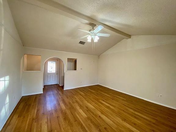 5th image of 5101 Cummings Dr E