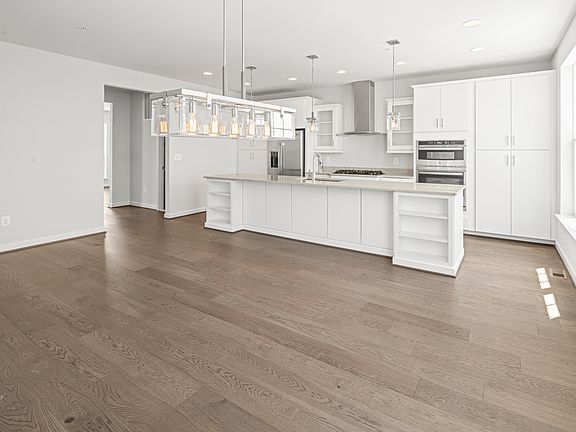 The Lincoln at Potomac Overlook