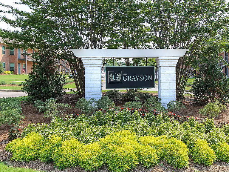 The Grayson — Photo 7