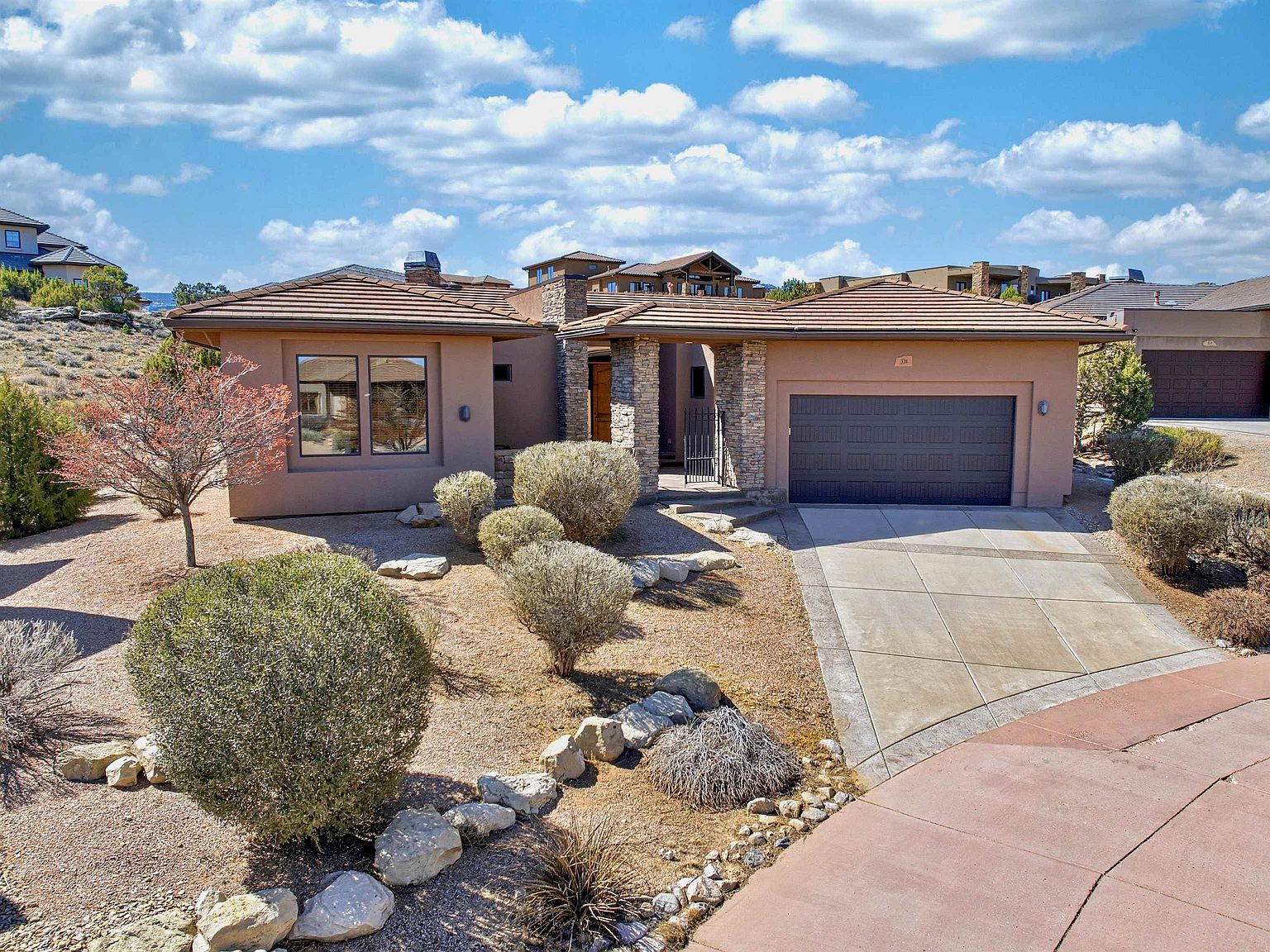 331 Iron Horse Ct