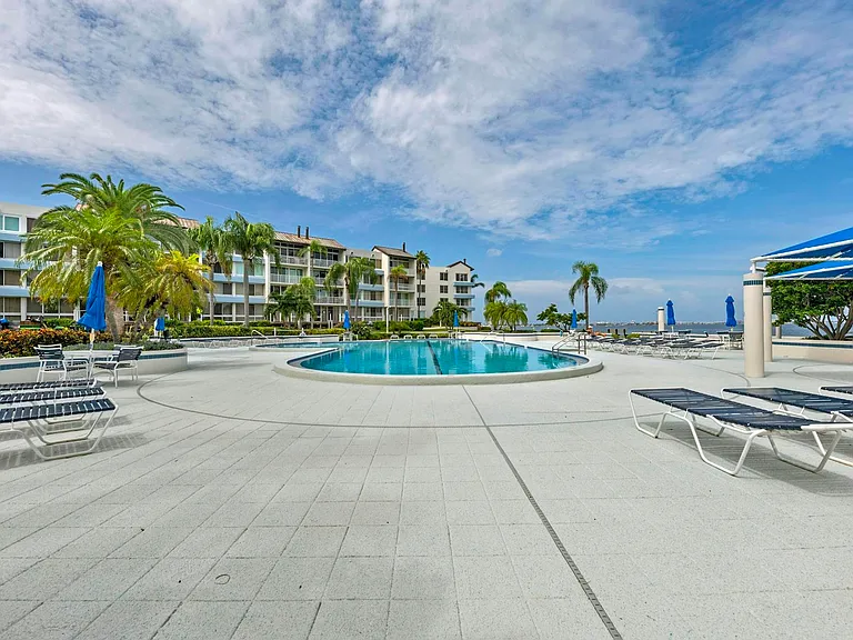 5153 Isla Key Blvd S #408 — Photo 35
