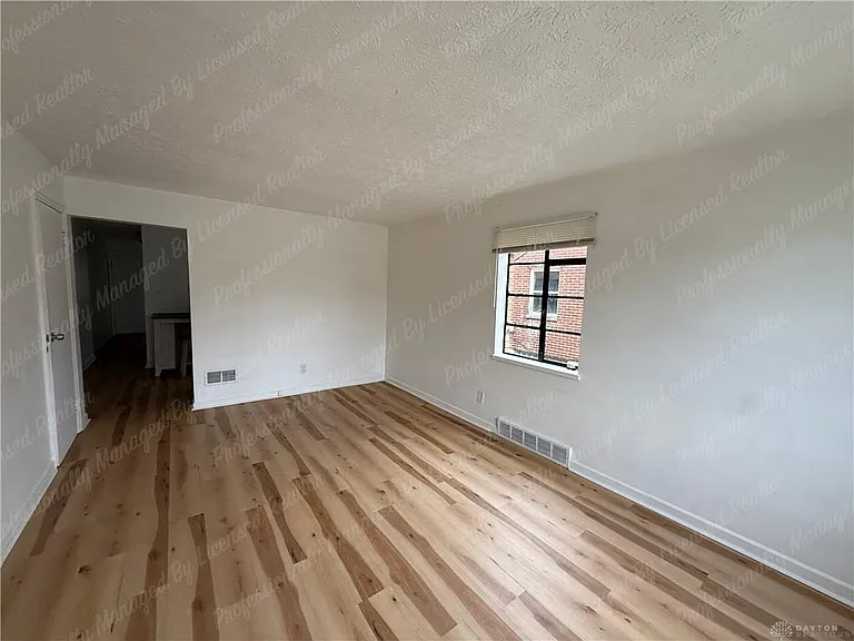 212 E Bruce Ave #2 — Photo 7
