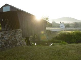 247 Covered Bridge Rd, Wallingford, KY 41093