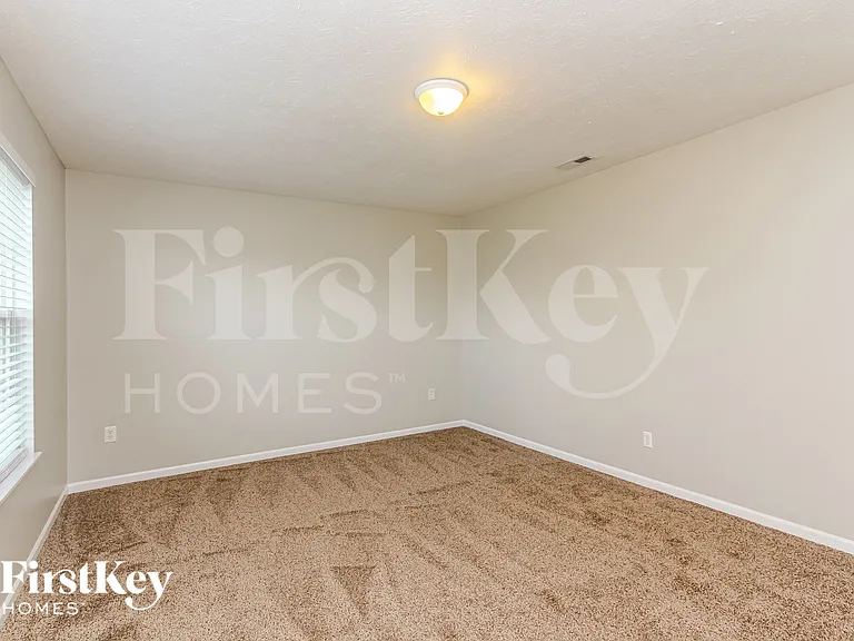 6802 Harriet Dr — Photo 11
