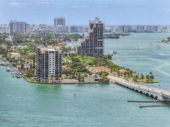 2nd image of 1717 N Bayshore Dr #A-2952