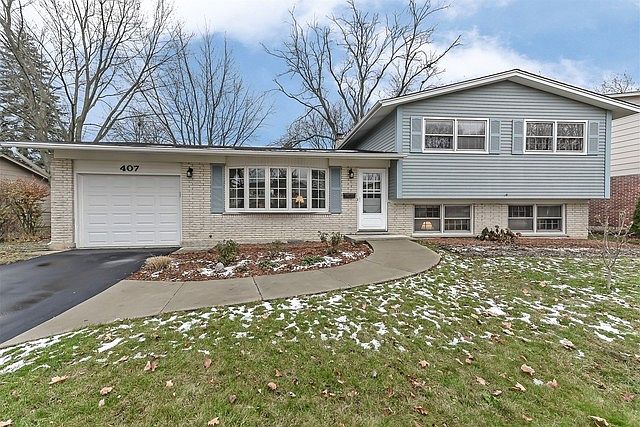 1st image of 407 W Braeside Dr