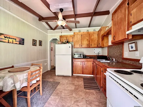 14123 Young Rd, Gonzales, LA 70737
