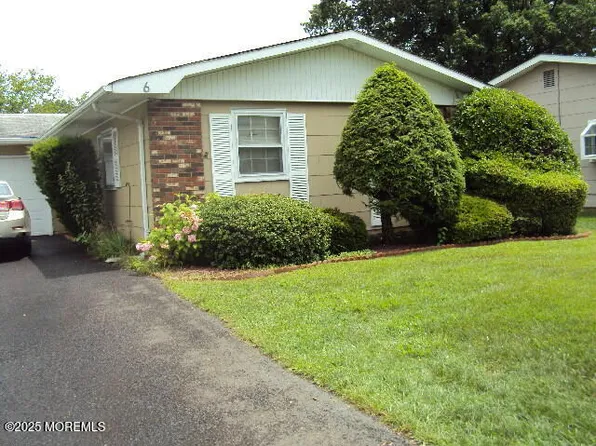 6 Hardy Court, Brick, NJ 08724