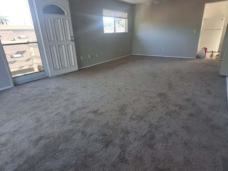 833 Gladys Ave — Photo 8