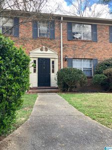 2038 Montreat Cir APT B, Vestavia Hills, AL, 35216