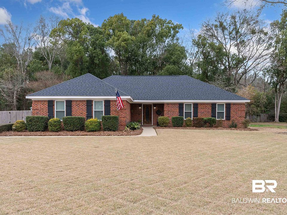 1st image of 20765 Lowry Dr