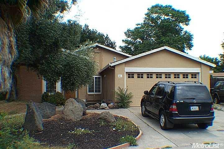2nd image of 31 Kelso Cir