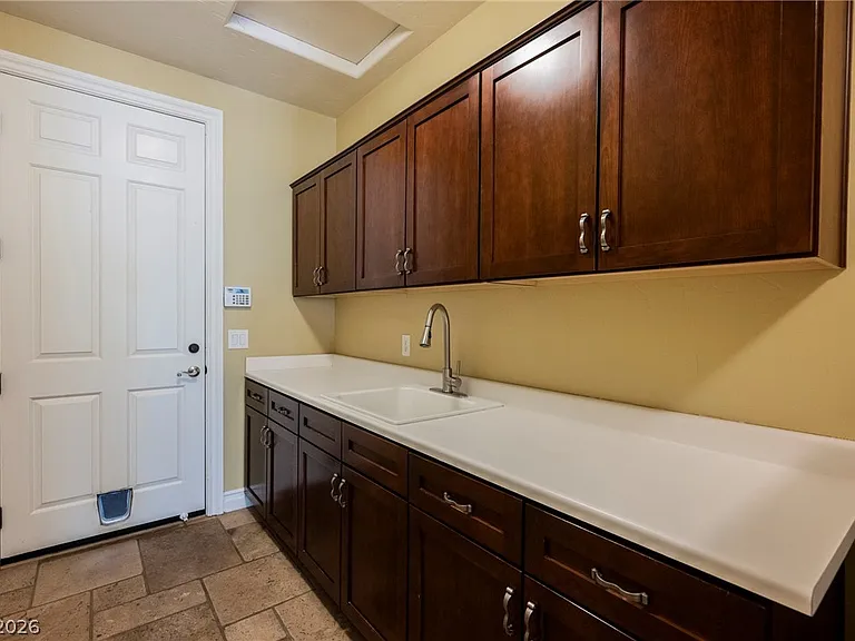 7449 Proud Meadows St — Photo 32