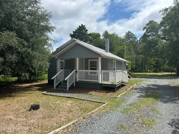 214 N Grace Chapel Road, Hamlet, NC 28345