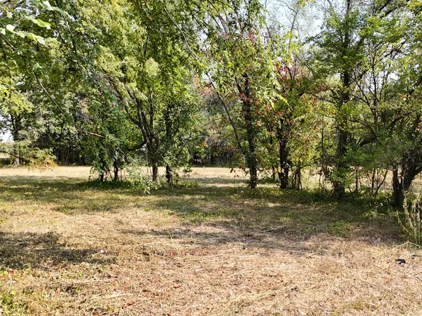 000 E Lindon Street, Bolivar, MO 65613