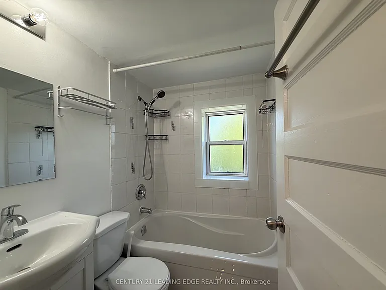 485 Albert St — Photo 27