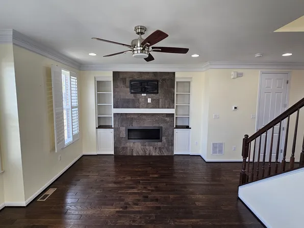 7217 Barry Ln, Elkridge, MD 21075