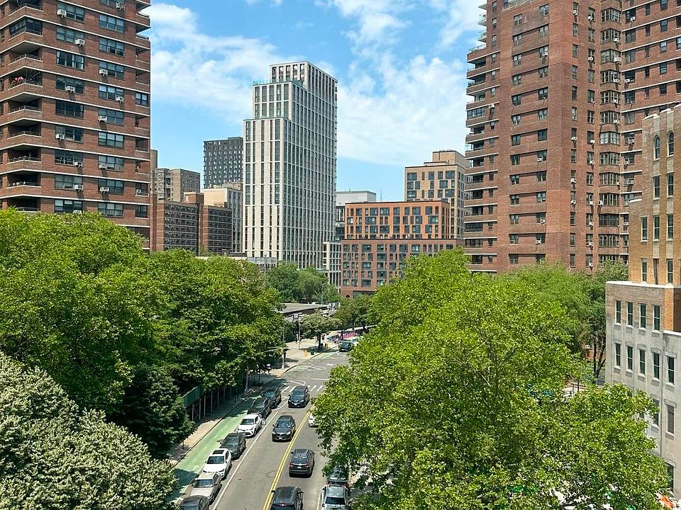 1st image of 221 Broadway #10A